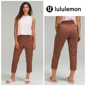 Lululemon Stretch High-Rise Crop 22" in Ancient Copper